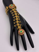 Antique Embellished Ruby Green Haathphool