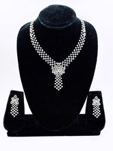 CZ Classic Bloom Necklace Set