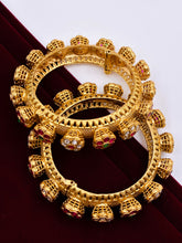Antique Ruby Green Pacheli Bangle