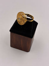 Antique Golden Classic Finger Ring