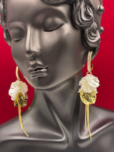 Western petal Tassel Earring