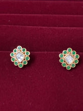 Kundan Green Classic Stud Earring