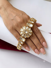 Kundan Elegant Floral Openable Kada