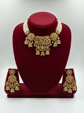 Antique Elegant Rajwadi Choker Necklace Se