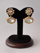 Kundan Classic Drop Earring