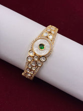 Kundan Emerald luxe Openable Kada