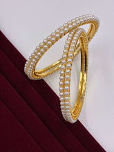 Single Line Traditional Pearl Bangle