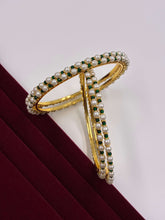 Emerald Green and White Single Line Pearl Bangle