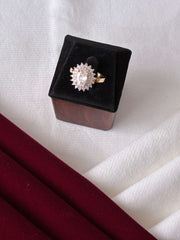 CZ White Elegant Finger Ring