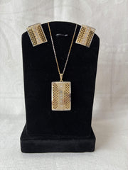 Delicate Rectangle Shape CNC Pendant set