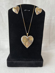 Delicate Heart shape CNC Pendant Set