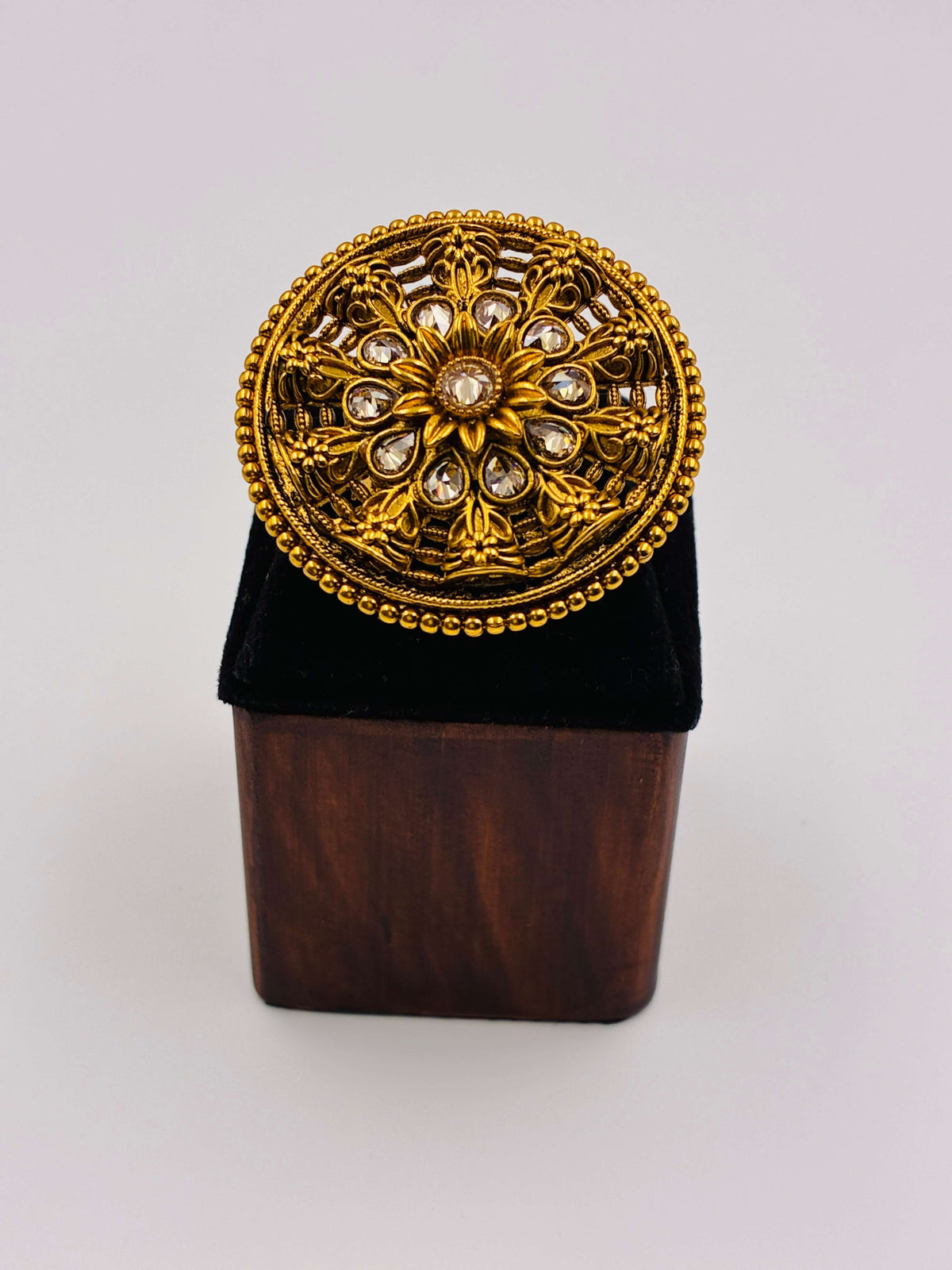 Antique Big Circular Designer Finger Ring