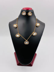 Kundan Penta Drop Designer Pendant Set