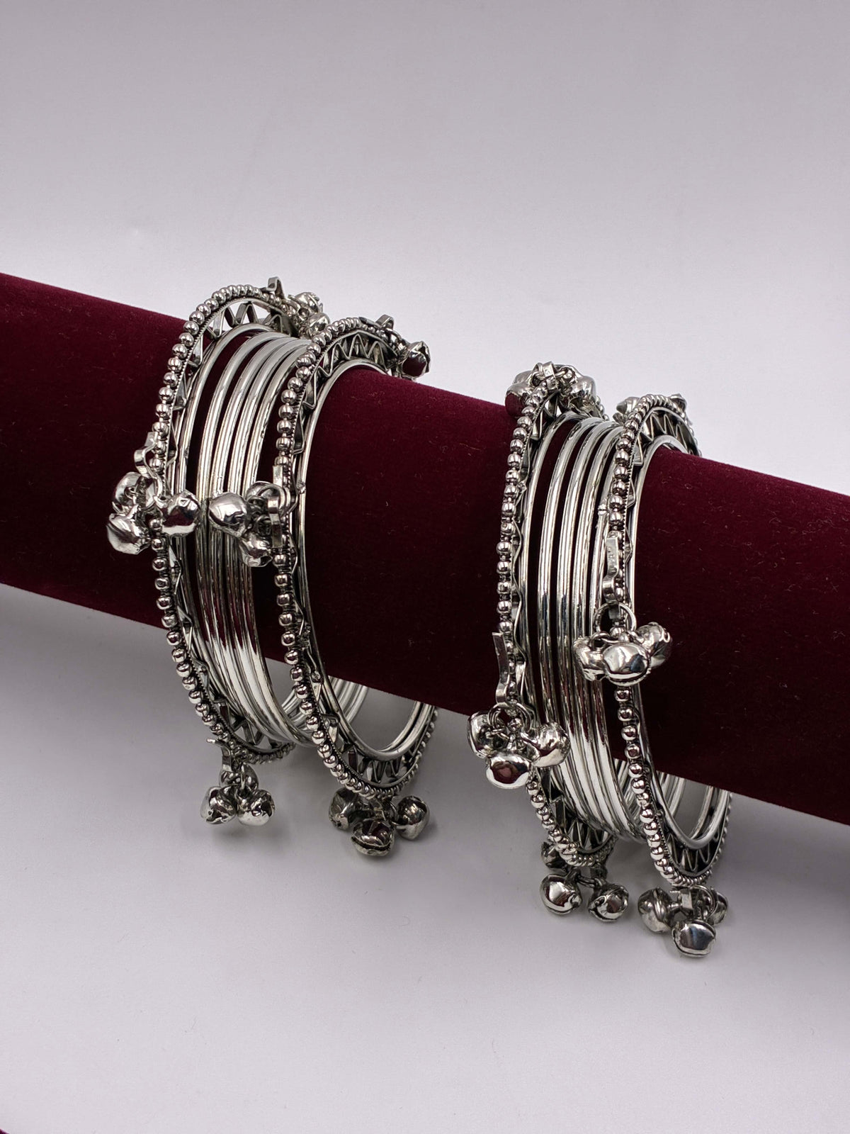 Oxidised Zig-Zag Ghungroo Bangle