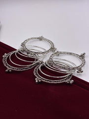 Oxidised Zig-Zag Ghungroo Bangle