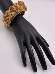 Antique Ruby Green Pacheli Bangle