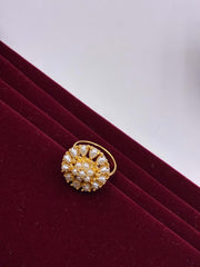 Pearl Floral Finger Ring