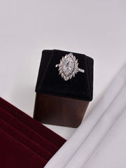 Western Silver Spindle Luxe Finger Ring