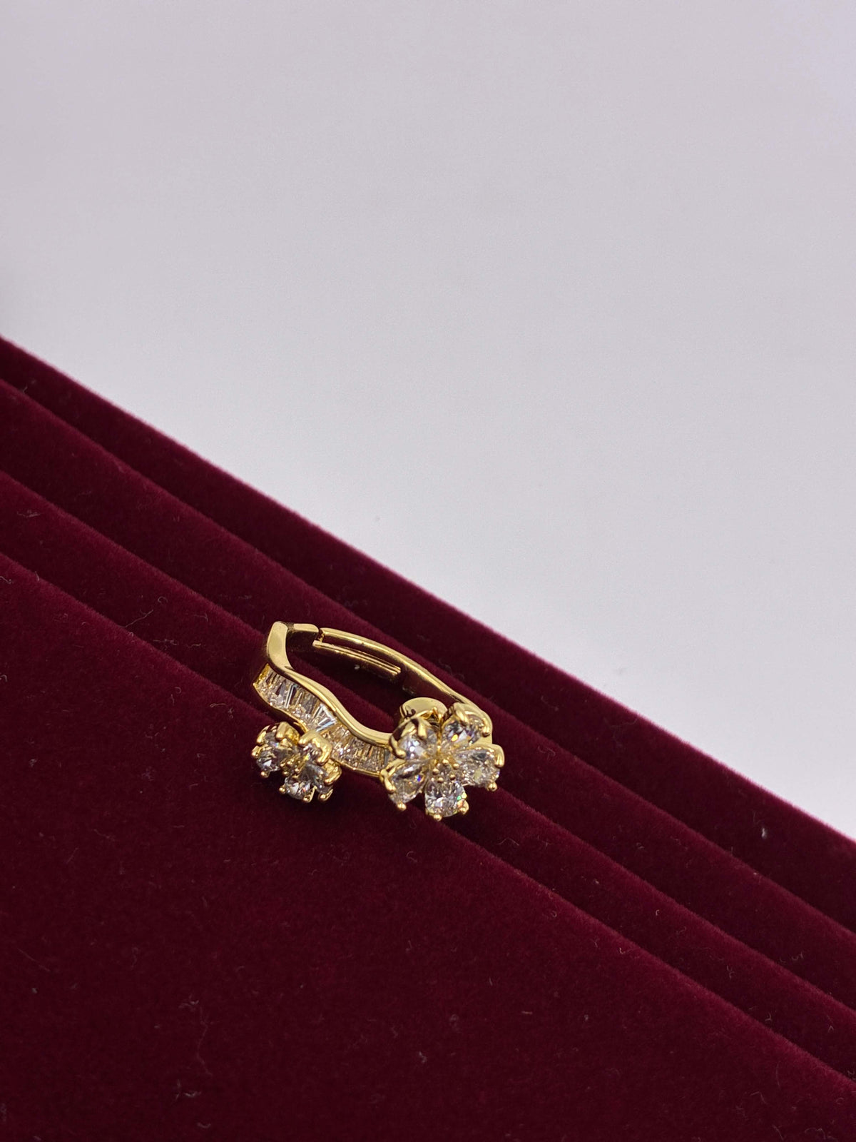 Western Twin Flower Stylish Finger Ring