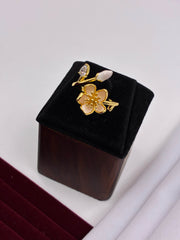 Western Floral Twig Finger Ring