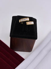 Western CZ-Mother of Pearl Finger Ring