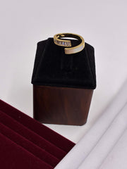 Western CZ-Mother of Pearl Finger Ring