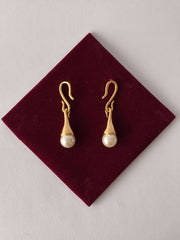 Western, Hook shape Pearl Drop Earring