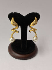 Western, Spiral Pearl Drop Earring