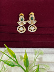 Kundan Emerald Green Classic Earring