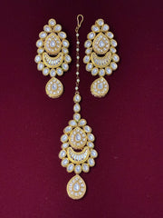 Kundan Splendid Mang Tika Earring set