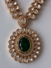 Kundan Emerald Green Elegant Necklace set