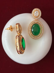 Kundan Emerald Green Elegant Necklace set
