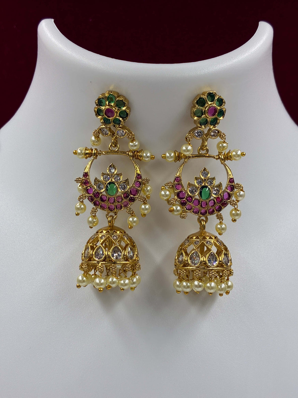 Antique Ruby Green Embellished Earring