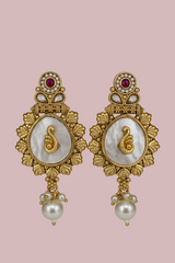 Antique Elegant Designer Earring