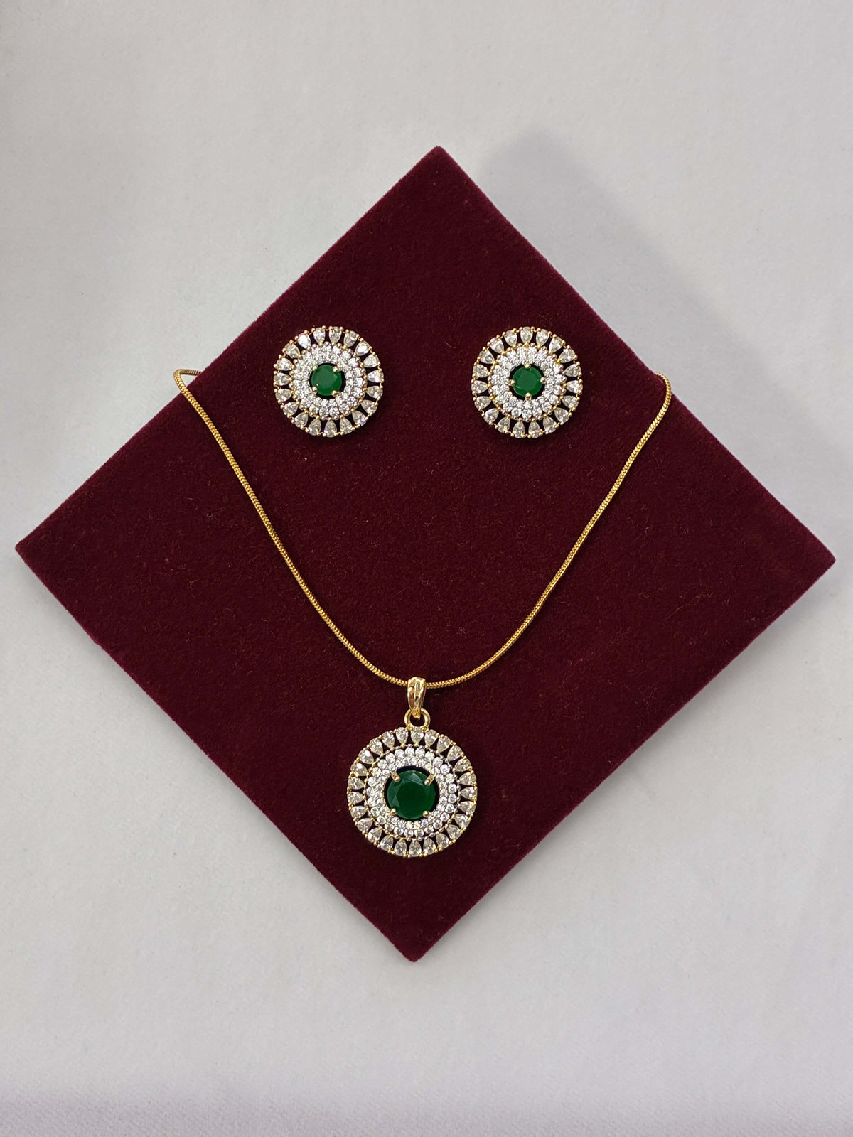 CZ Elegant Emerald Pendant Set