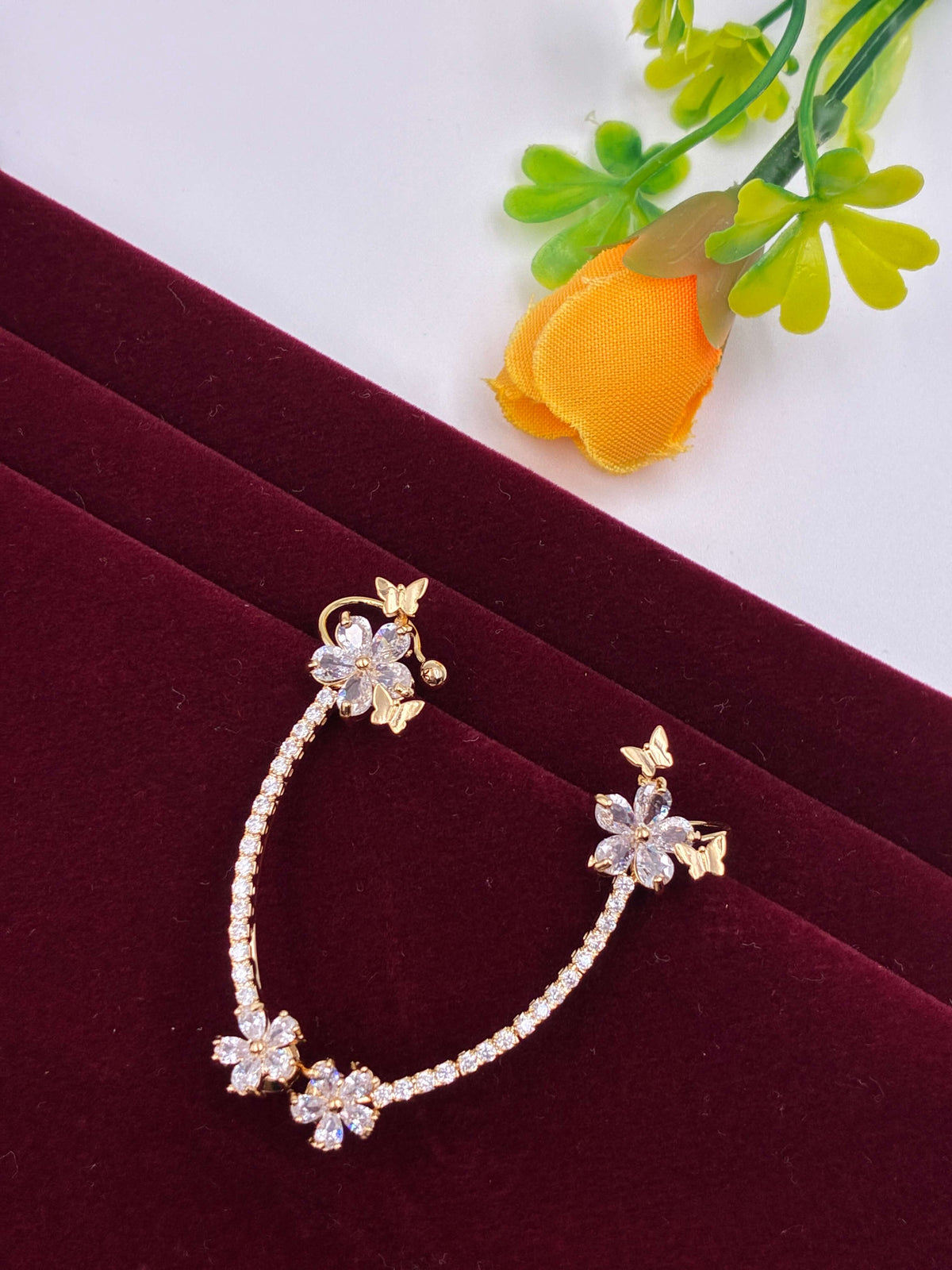 Western delicate Earcuff Earring