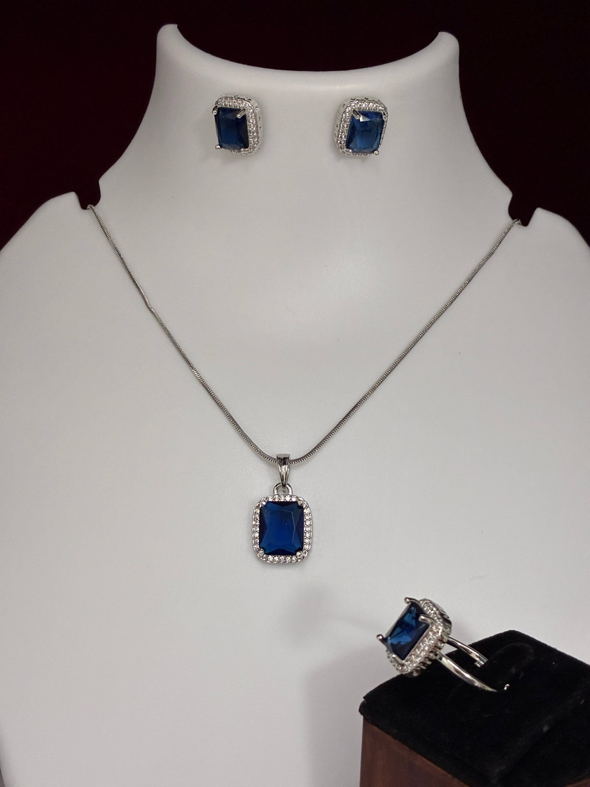 CZ Rectangle Sapphire Blue Pendant Set