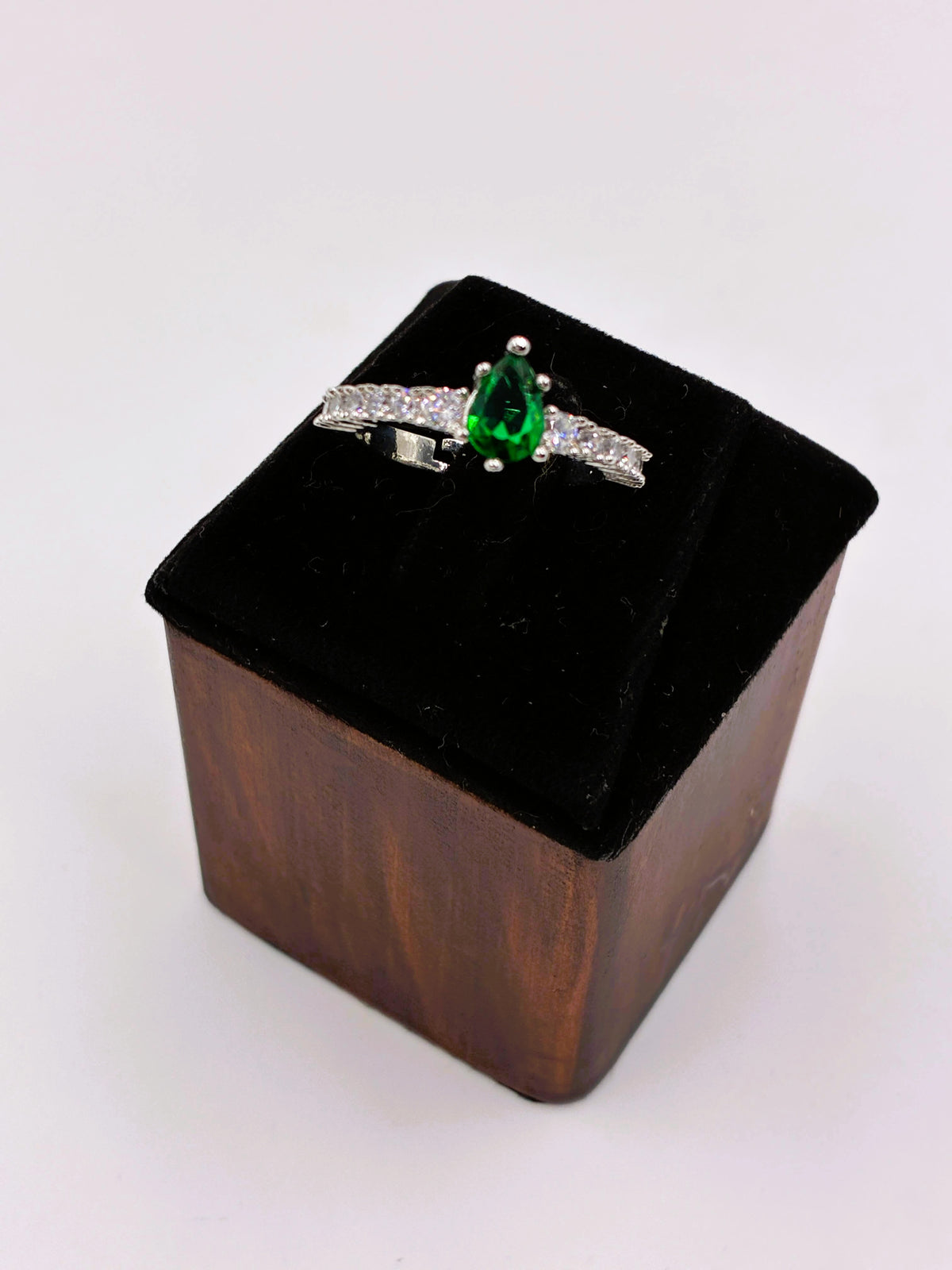 CZ Green drop design Finger Ring