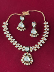 Kundan Emerald Green Meenakari Necklace set