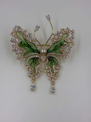 Splendid Butterfly Pendant Brooch
