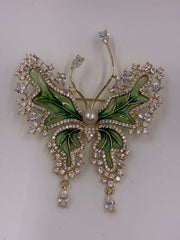 Splendid Butterfly Pendant Brooch