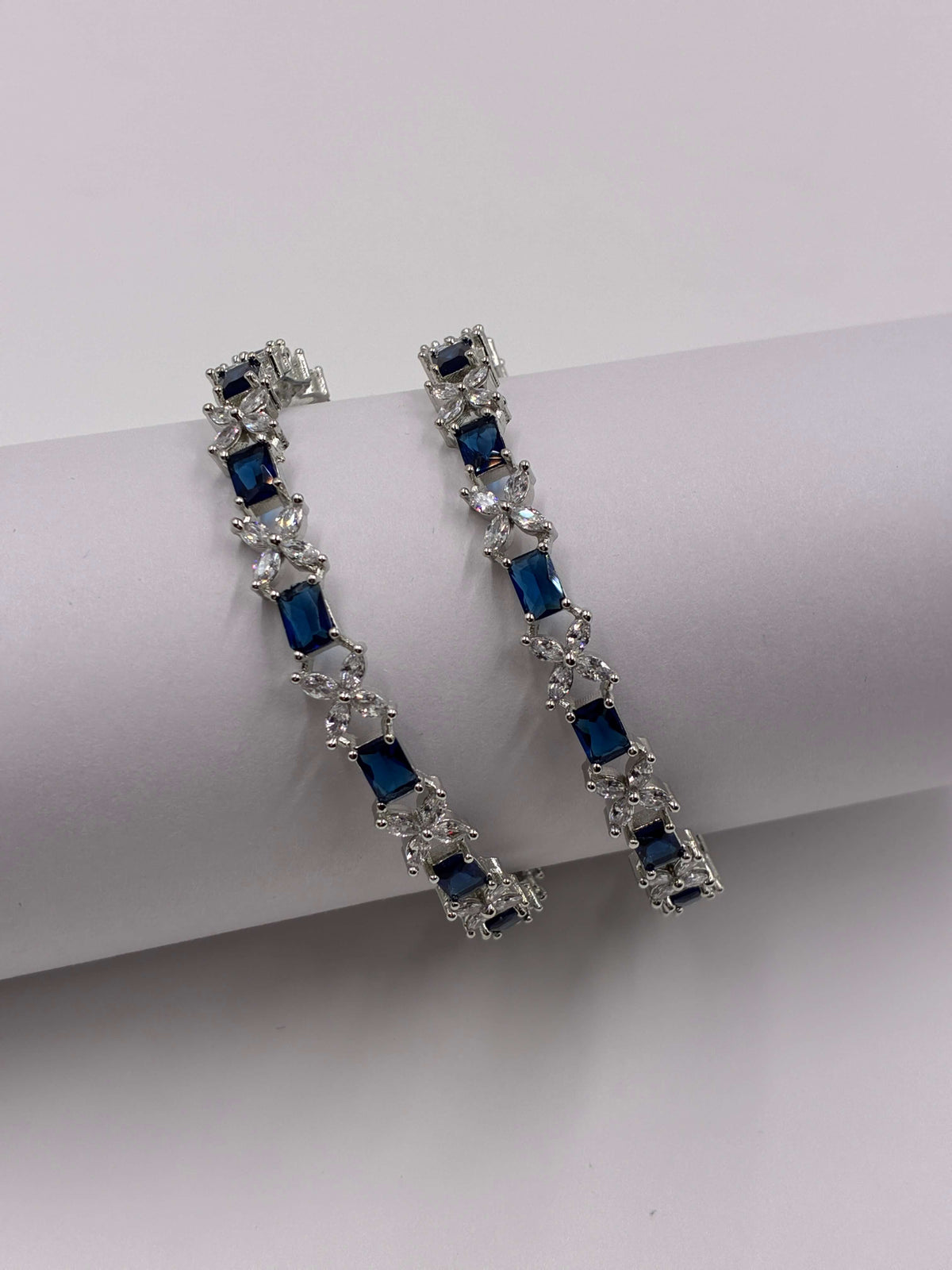 CZ blue bloom Bangle