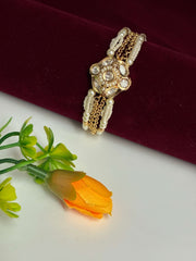 Kundan Beads Pretty Petal Bracelet