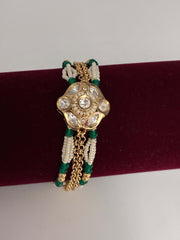 Kundan Emerald Green Beads Floral Bracelet