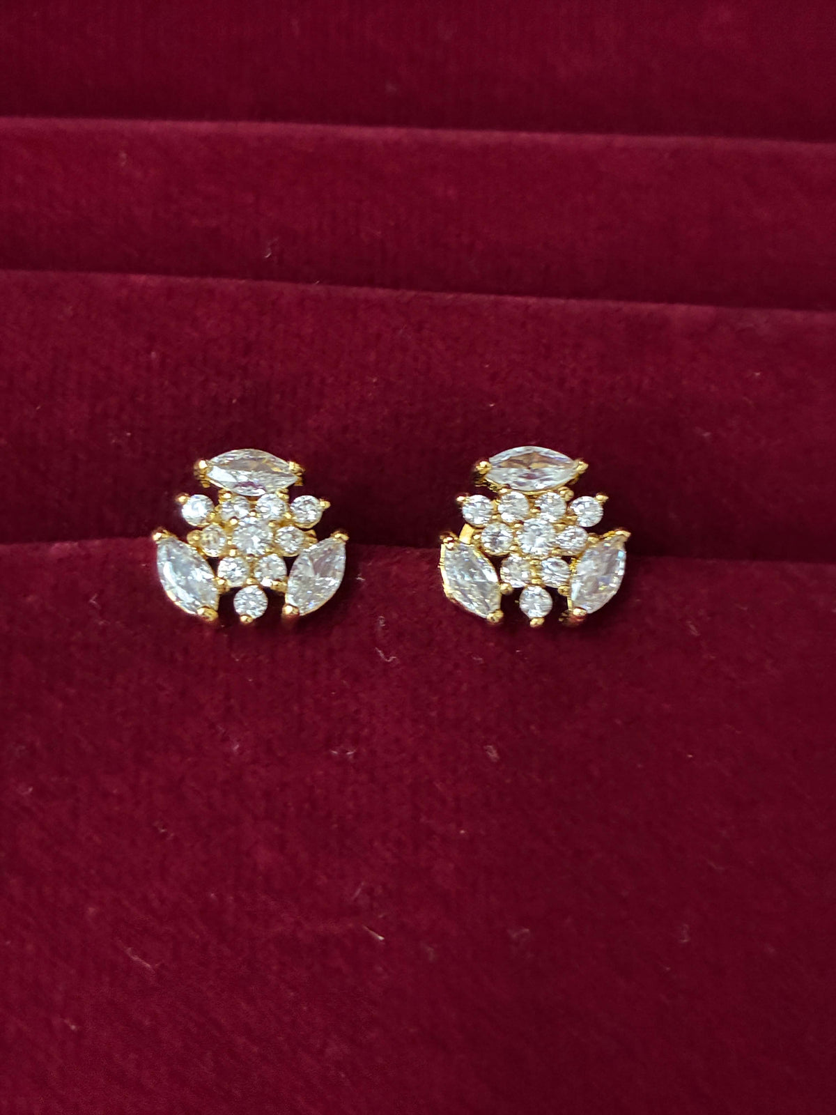 CZ White Tiny Trinket Stud