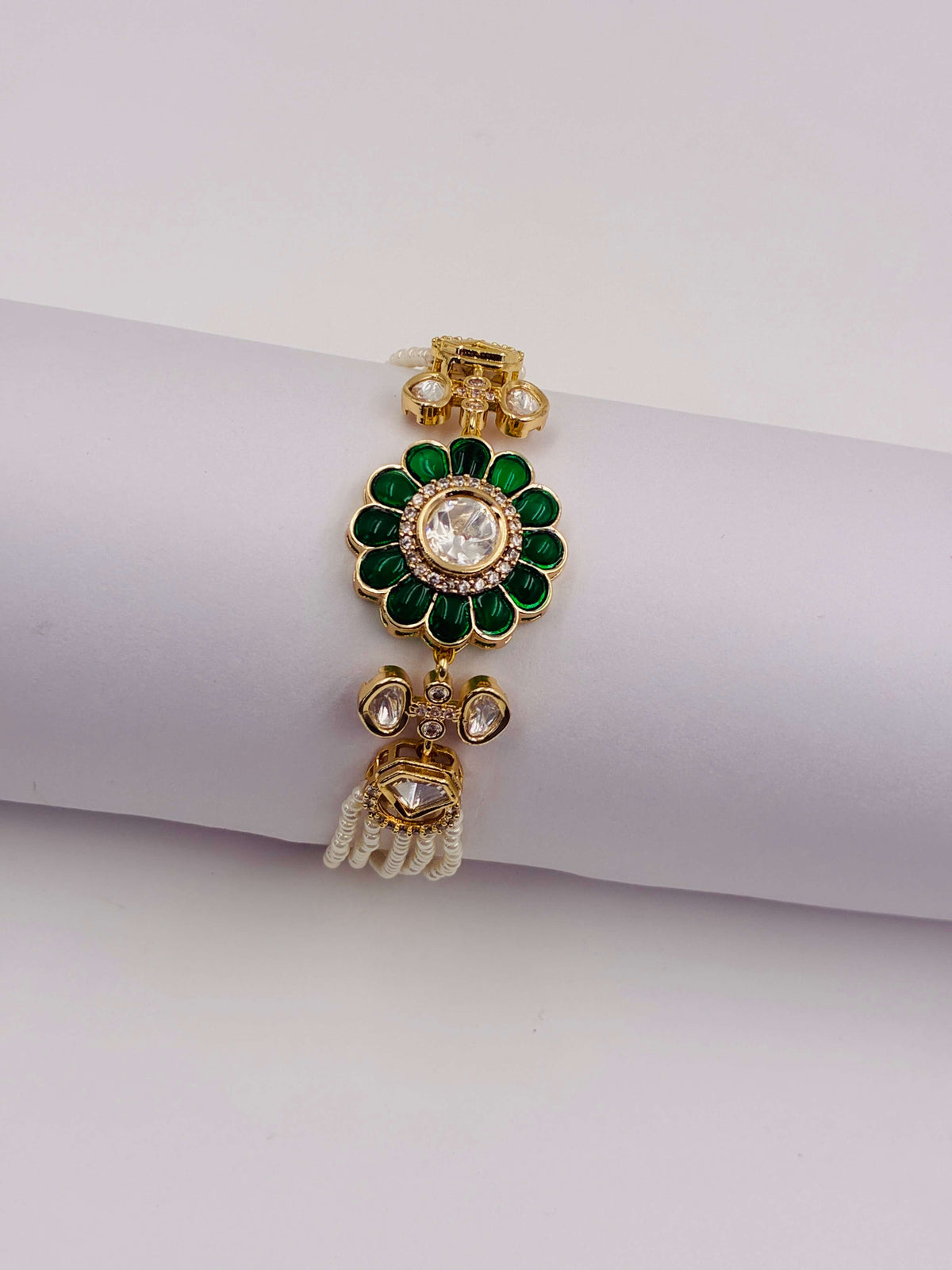 Kundan Emerald Luxe Bloom Bracelet