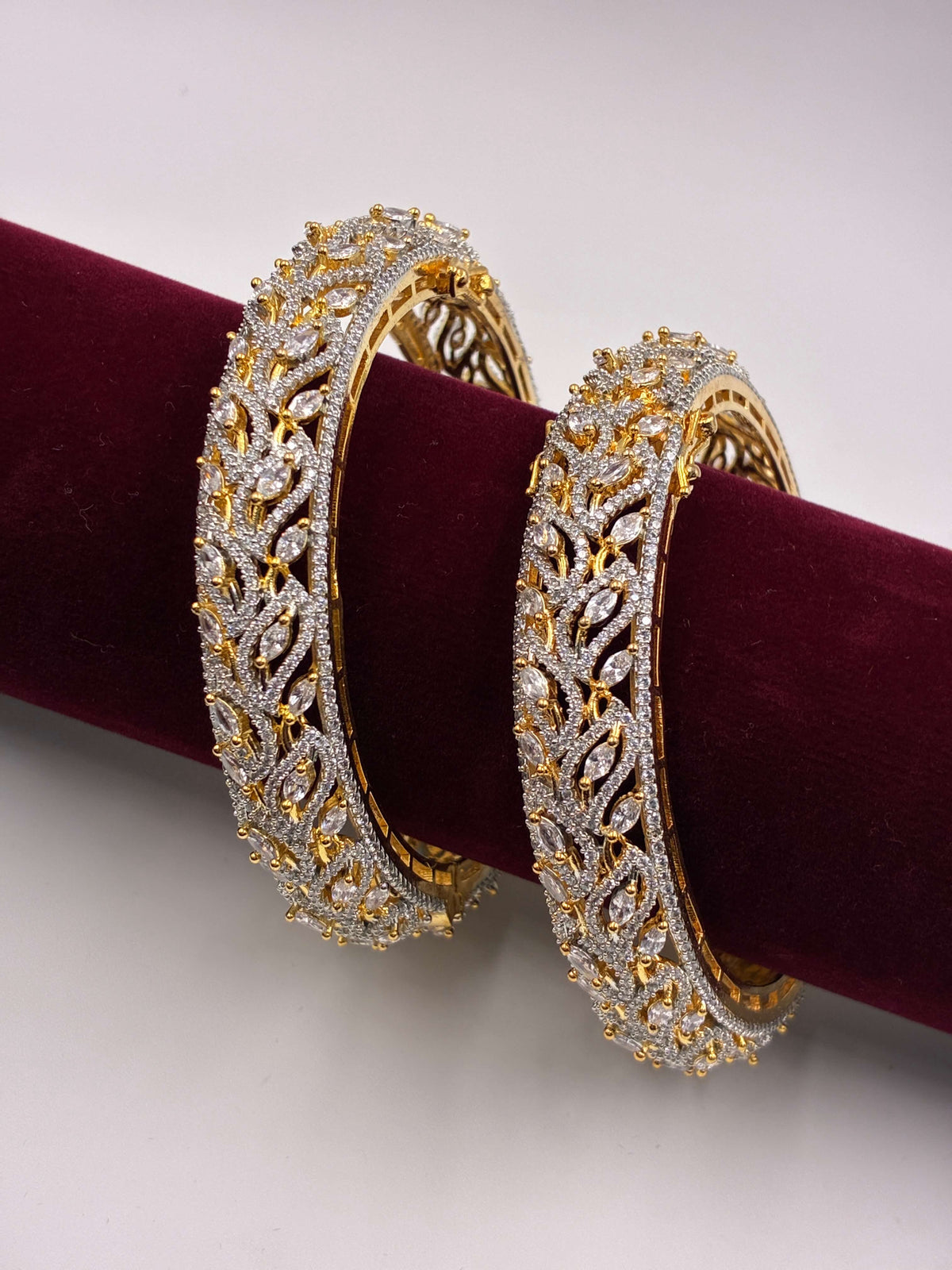 CZ Broad Glorious Openable Bangle
