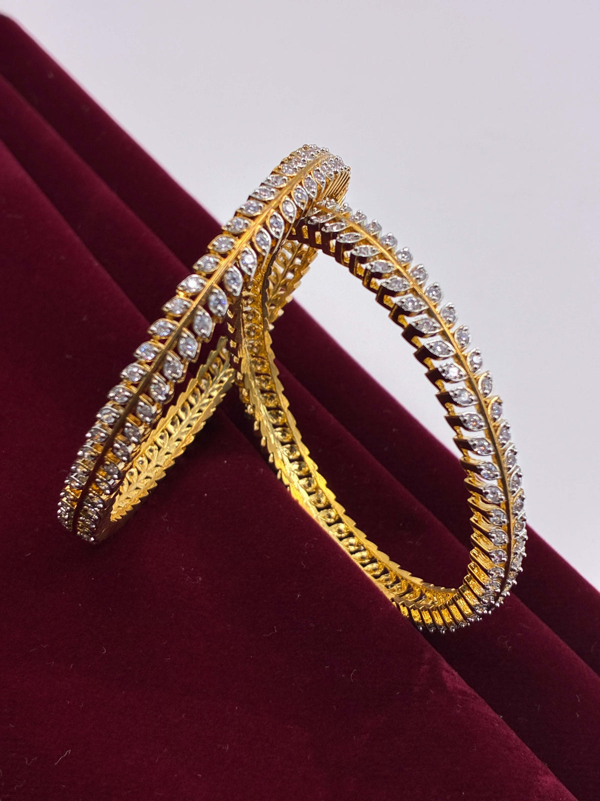 CZ Sequence of leaves Bangle