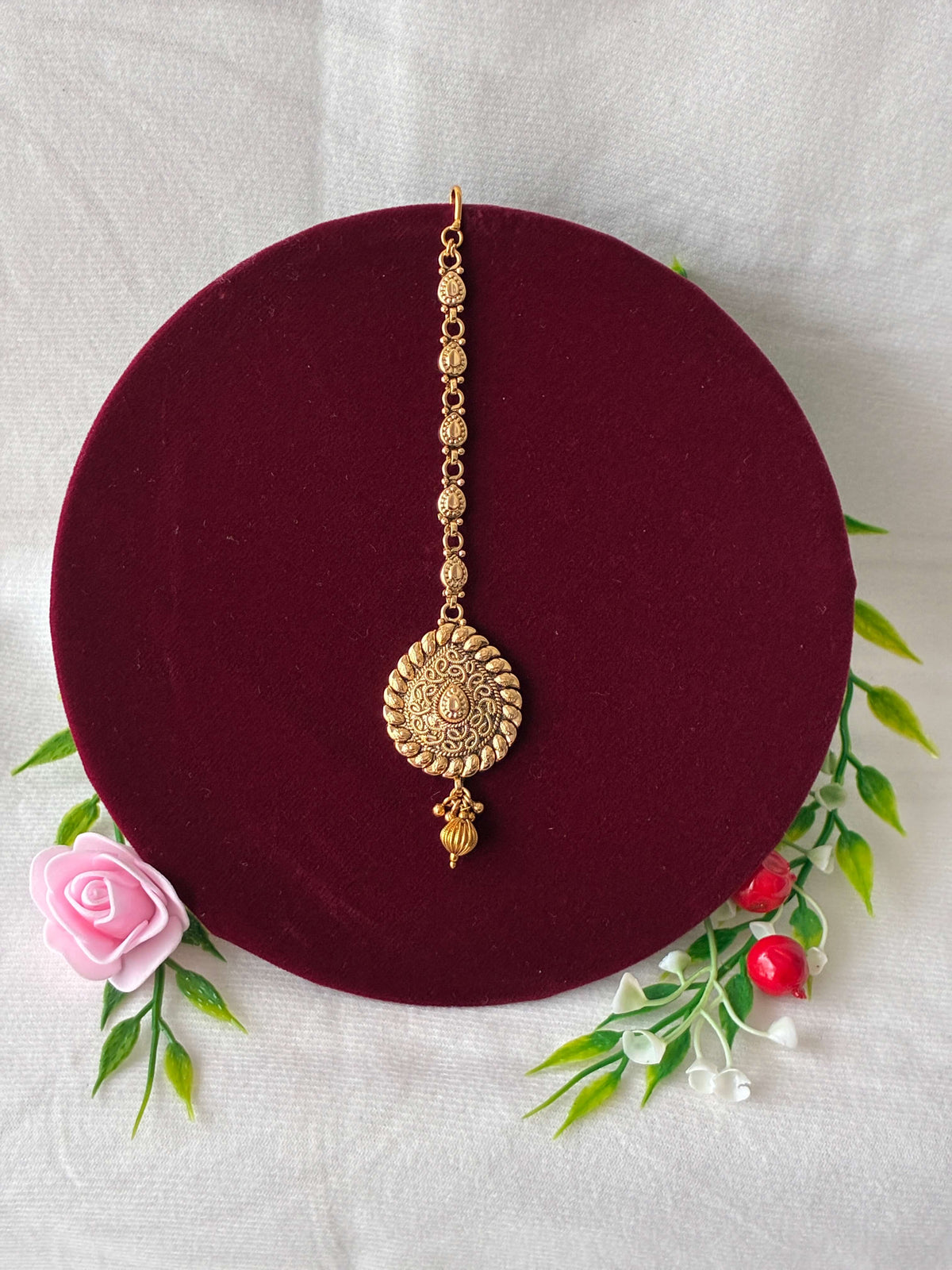 Antique Artistic Mang Tika