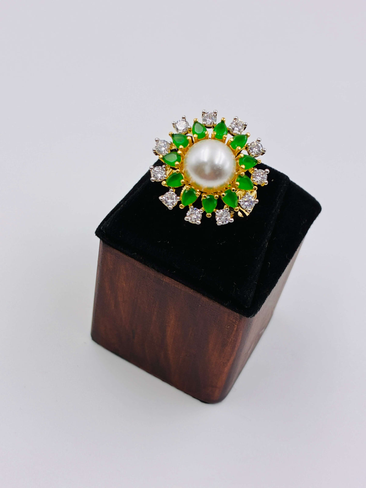 CZ Pearl Emerald Finger Ring